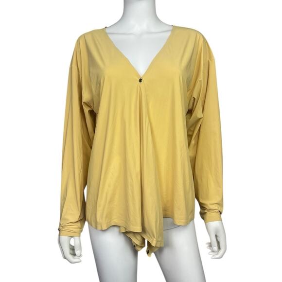 Aday Women's M Light Yellow That's A Wrap Stretch Versatile Draped Snap Top EUC - Picture 1 of 3